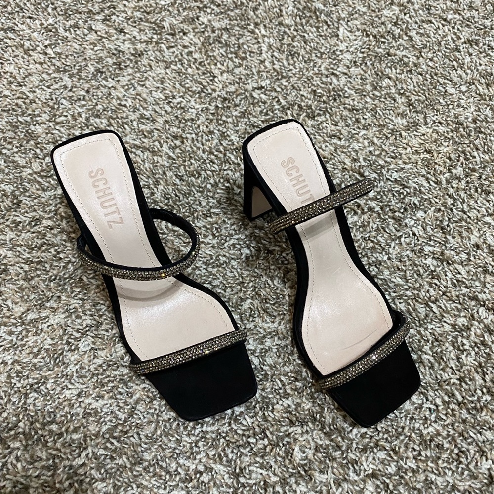 Schutz new size 5
